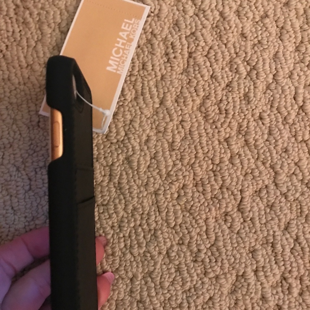 Michael Kors Black iPhone/Card Case iPhone 7 or 8 - Picture 5 of 7